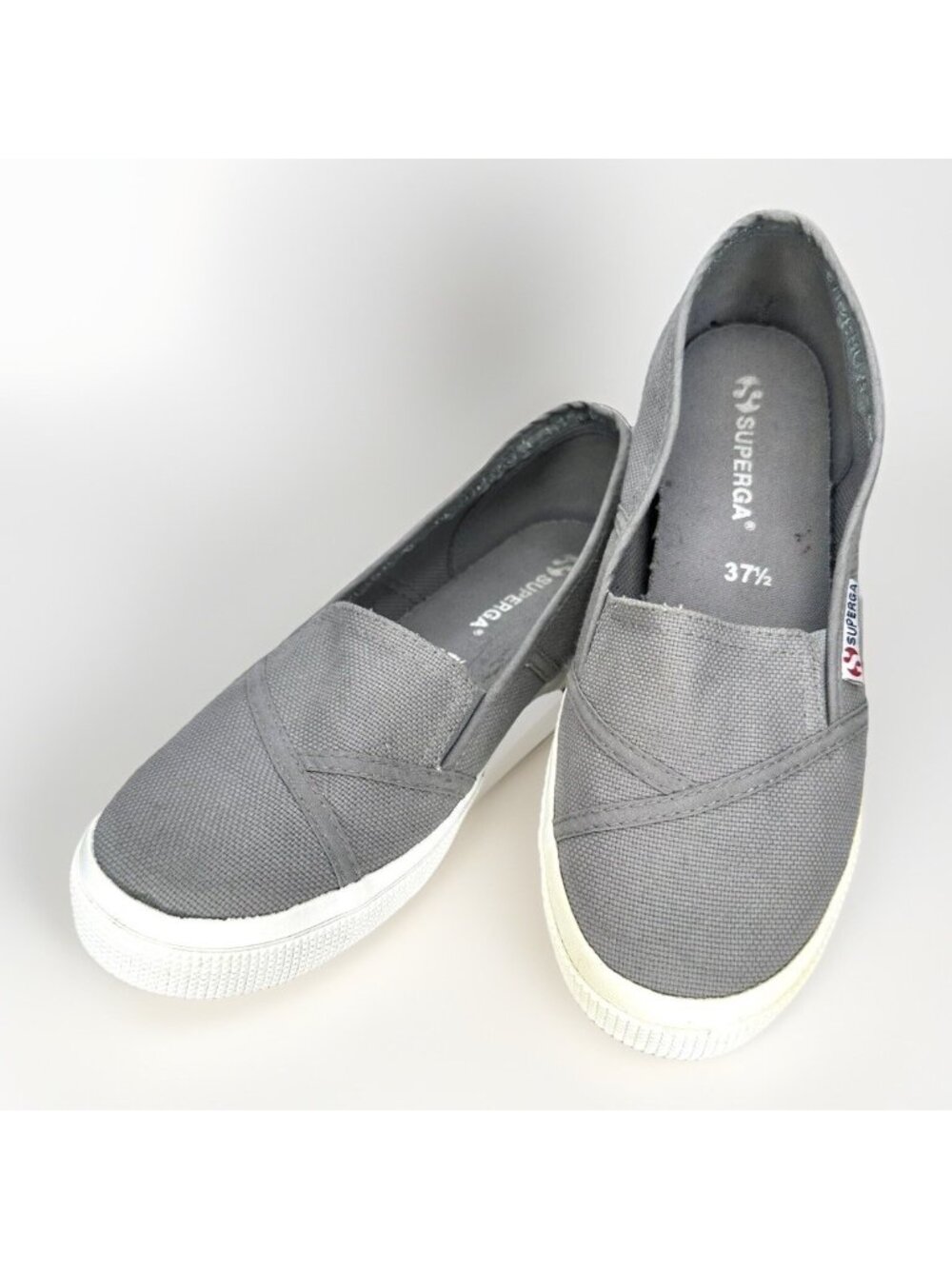 Superga Slip On Sneakers Womens US 7 EU 37.5 Gray Canvas Comfort Casual Shoes